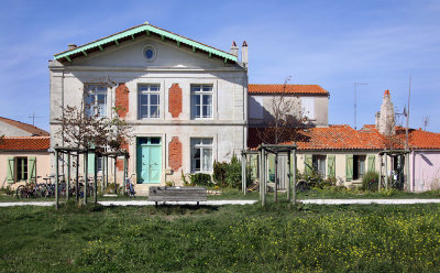 Bourg villa