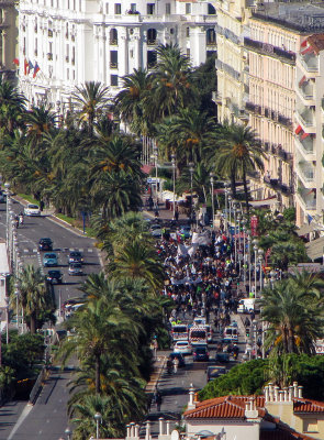 Manifestation dans les rues de Nice