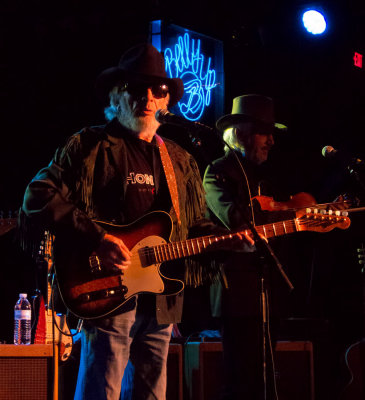 Merle Haggard, Belly Up, May 30, 2014 (Nikon P330)