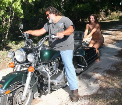 Hitchhiker 376.jpg