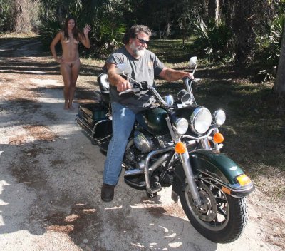Hitchhiker 384.jpg