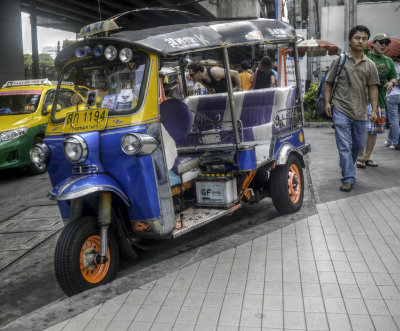 tuk tuk2.jpg