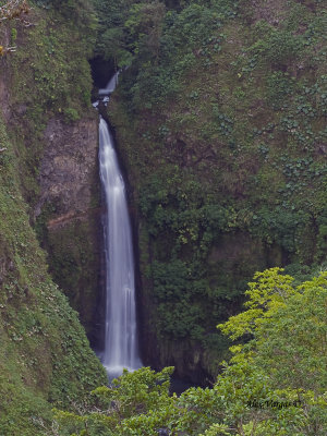 San Fernando Waterfall - closer - 2013
