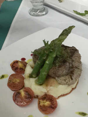Dinner Service at Bocawina