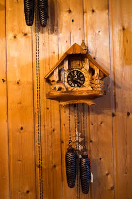 _Cuckoo_clock__6.jpg