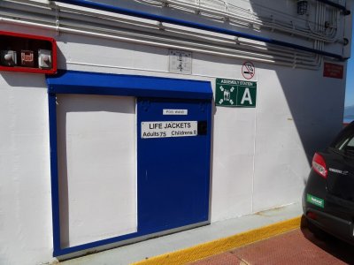 Lifejacket lockers