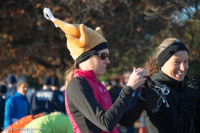 ds20131128-0018 - BCC YWCA Turkey Chase.jpg