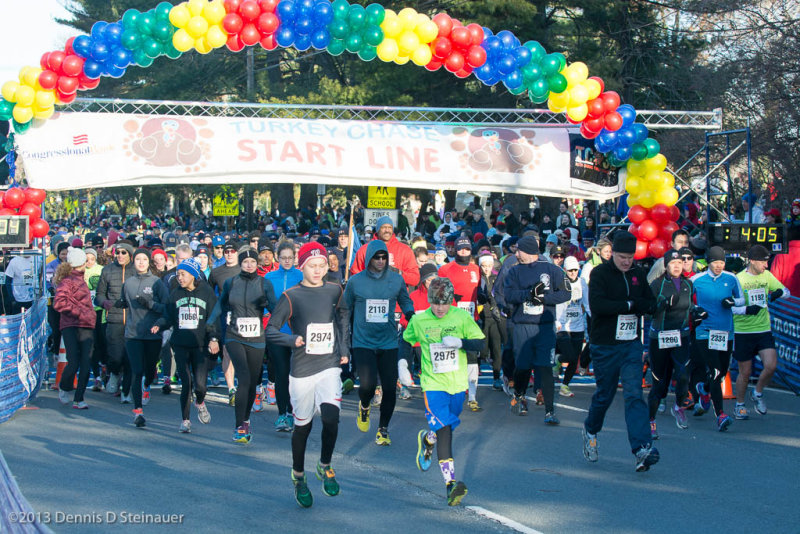 ds20131128-0097 - BCC YWCA Turkey Chase.jpg