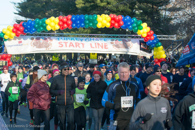 ds20131128-0100 - BCC YWCA Turkey Chase.jpg