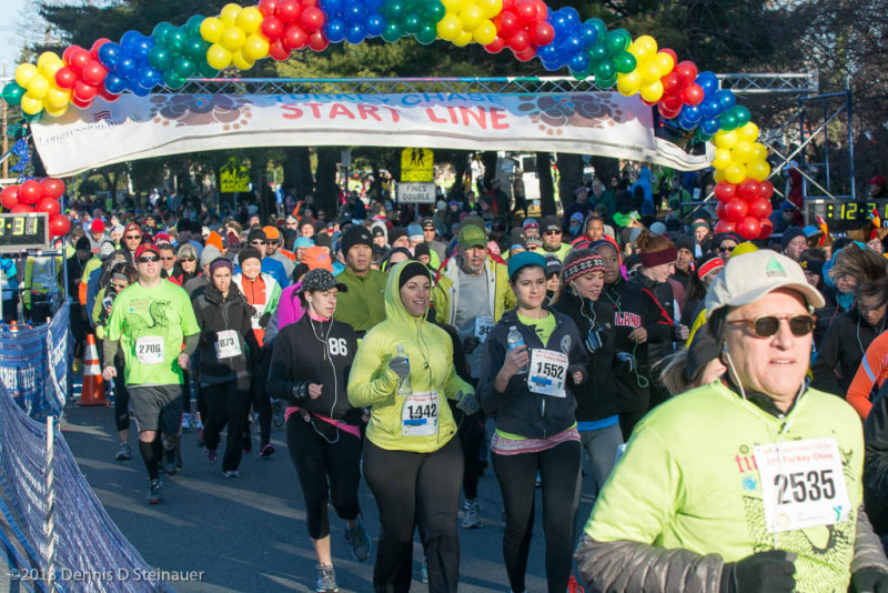 ds20131128-0144 - BCC YWCA Turkey Chase.jpg