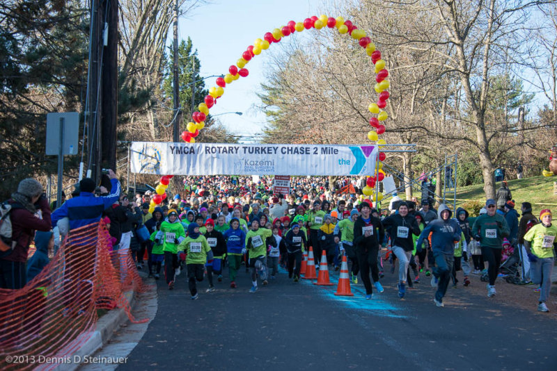 ds20131128-0189 - BCC YWCA Turkey Chase.jpg