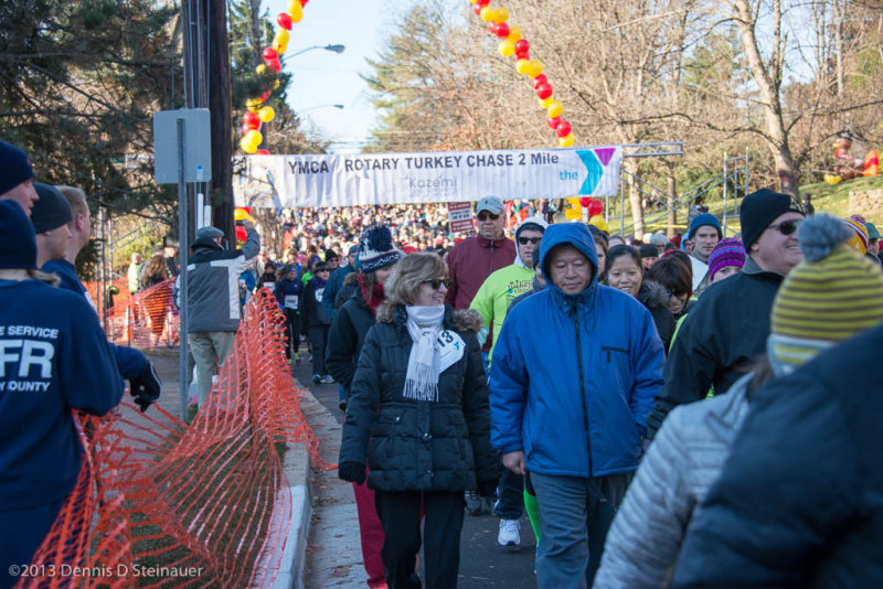 ds20131128-0228 - BCC YWCA Turkey Chase.jpg