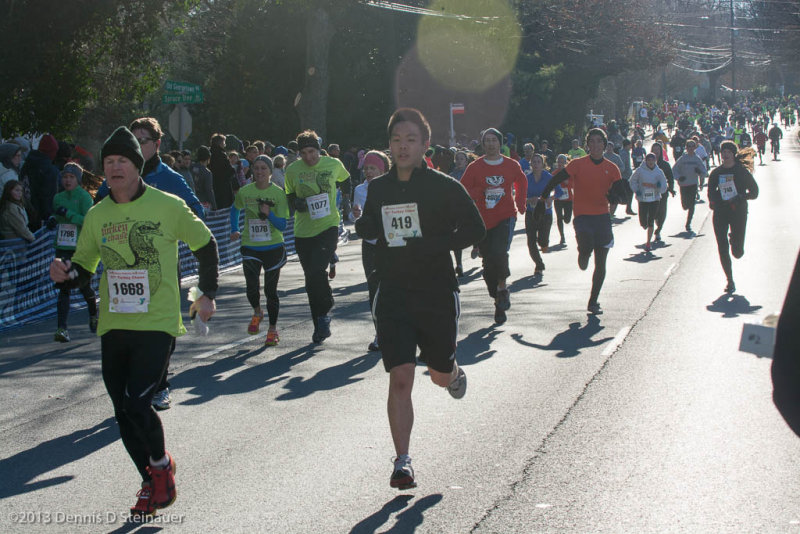 ds20131128-0270 - BCC YWCA Turkey Chase.jpg
