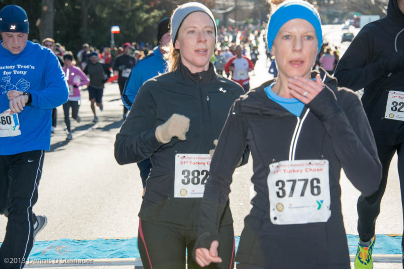 ds20131128-0332 - BCC YWCA Turkey Chase.jpg