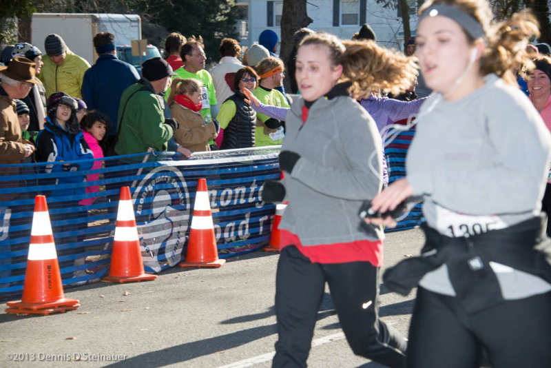 ds20131128-0374 - BCC YWCA Turkey Chase.jpg