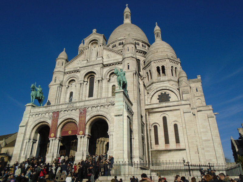 Montmartre and Basilica of the Sacr Cur 