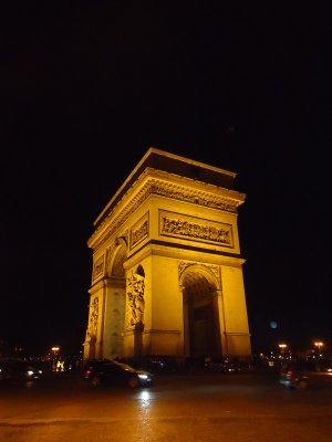 <a target=_blank href=http://www.parisperfect.com/blog/2012/10/arc-de-triomphe-paris/>arc-de-triomphe 1840</a>