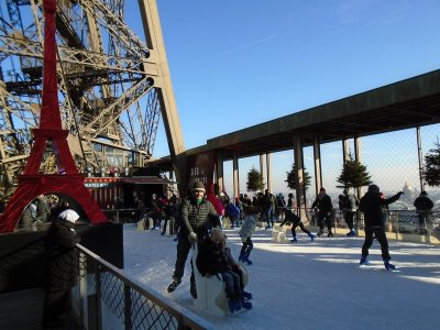 Eiffel skating rink
