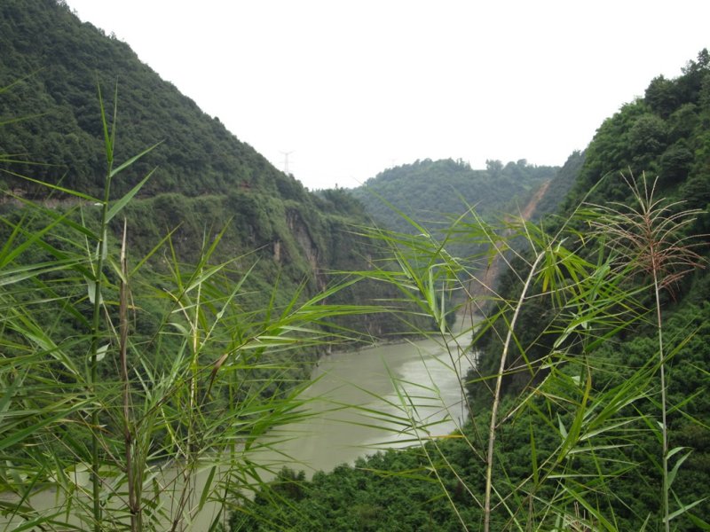 CN01-12 To Baoxing River Scene.JPG