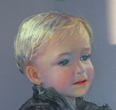 ( Pastel sur papier Canson, environ 10 x 12 )

Portrait sur commande  partir d'une photographie.
J'ai tent de faire ressortir son petit air anglique.