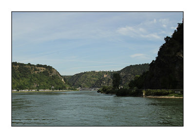Loreley with Burg Katz in the distance
