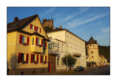 Evening light on Burg Katz and old town St. Goarhausen