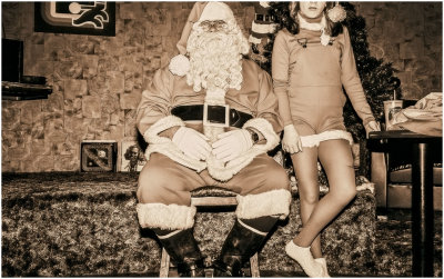 Jimmy Buffet, Santa & Elf