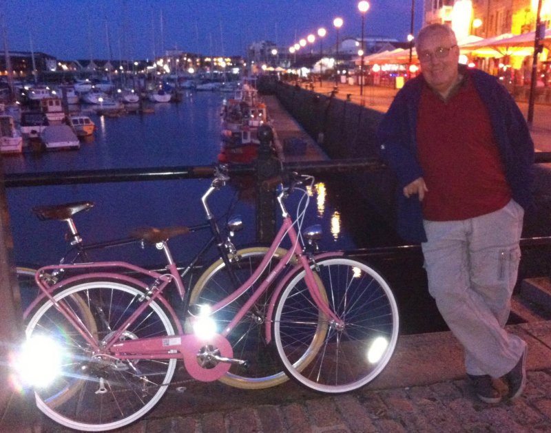 Pink bike admirer