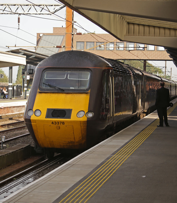 X-Country HST Plymouth bound.jpg