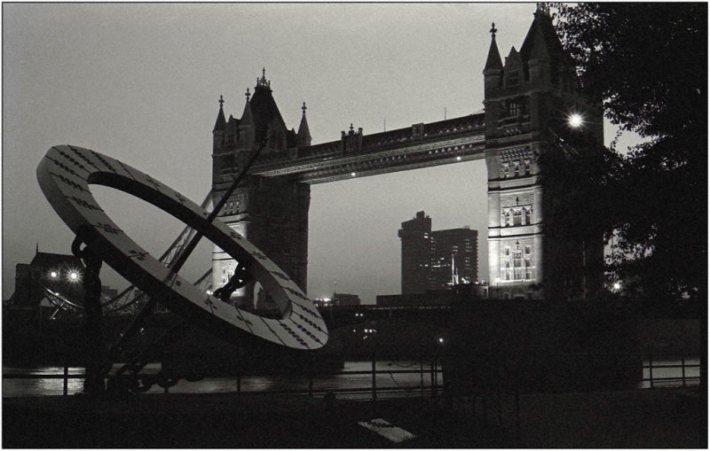 TOWER BRIDGE NO1