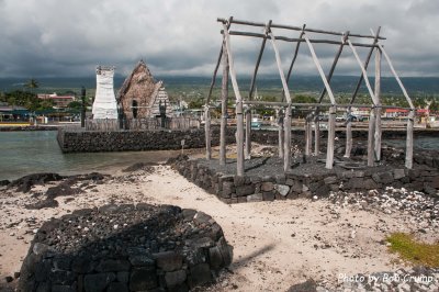 Ahuena Heiau (House of Spiritual Power) on Kailua Bay_01.jpg
