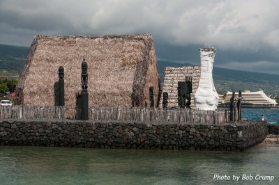 Ahuena Heiau (House of Spiritual Power) on Kailua Bay_02.jpg