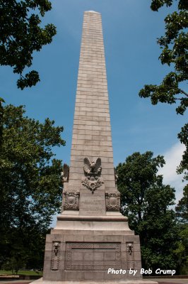 Jamestown Colony Tercentenary (300th) Monument.jpg