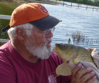 Fish Kisses, Boilies and Golden Bonefish