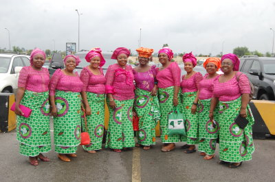 Some of the NICOWA members greeting me at the Uyo Airport