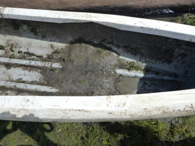 Fiberglass canoe provided by an NGO to fishers of the Sudd.