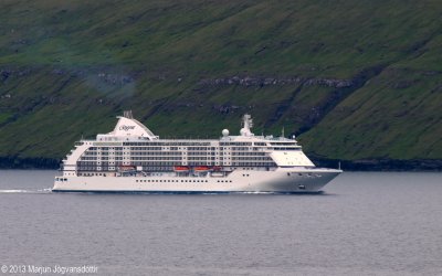 Seven Seas Voyager