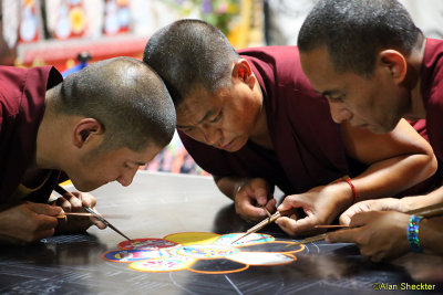 Drepong Loseling monks create a mandala