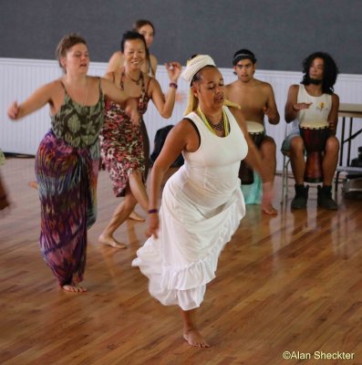 African Dance & Drum workshop with Khemya