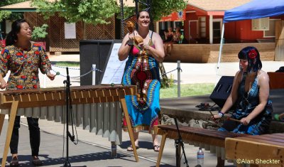 Masanga Marimba Ensemble's Risa Isogawa, Stefani Thomas, Monica Bowser 