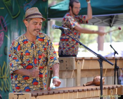 Masanga Marimba Ensemble's Ric Alviso, Joel Mankey