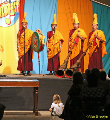 Drepong Loseling monks