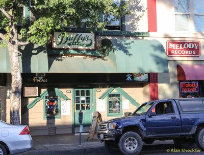 Duffy's, Sept. 26