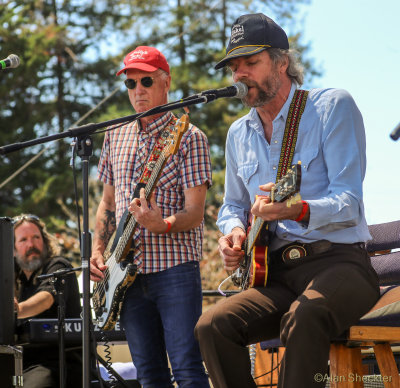 Mother Hips' Scott Thunes and Tim Bluhm