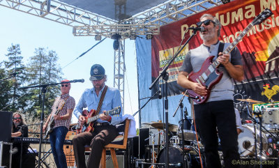Mother Hips