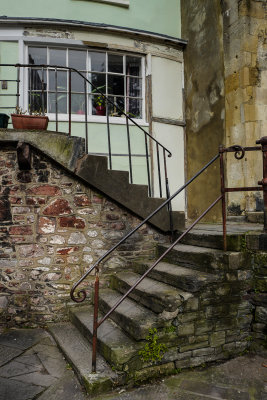 Steps to Royal York Crescent - Clifton