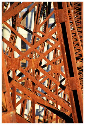 Rail bridge