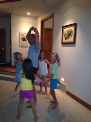 jeff dances with the girls!