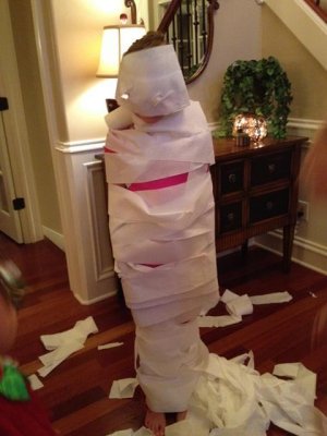 mummy wrapping
