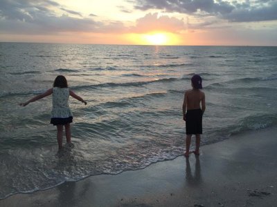 kiddos at sunset